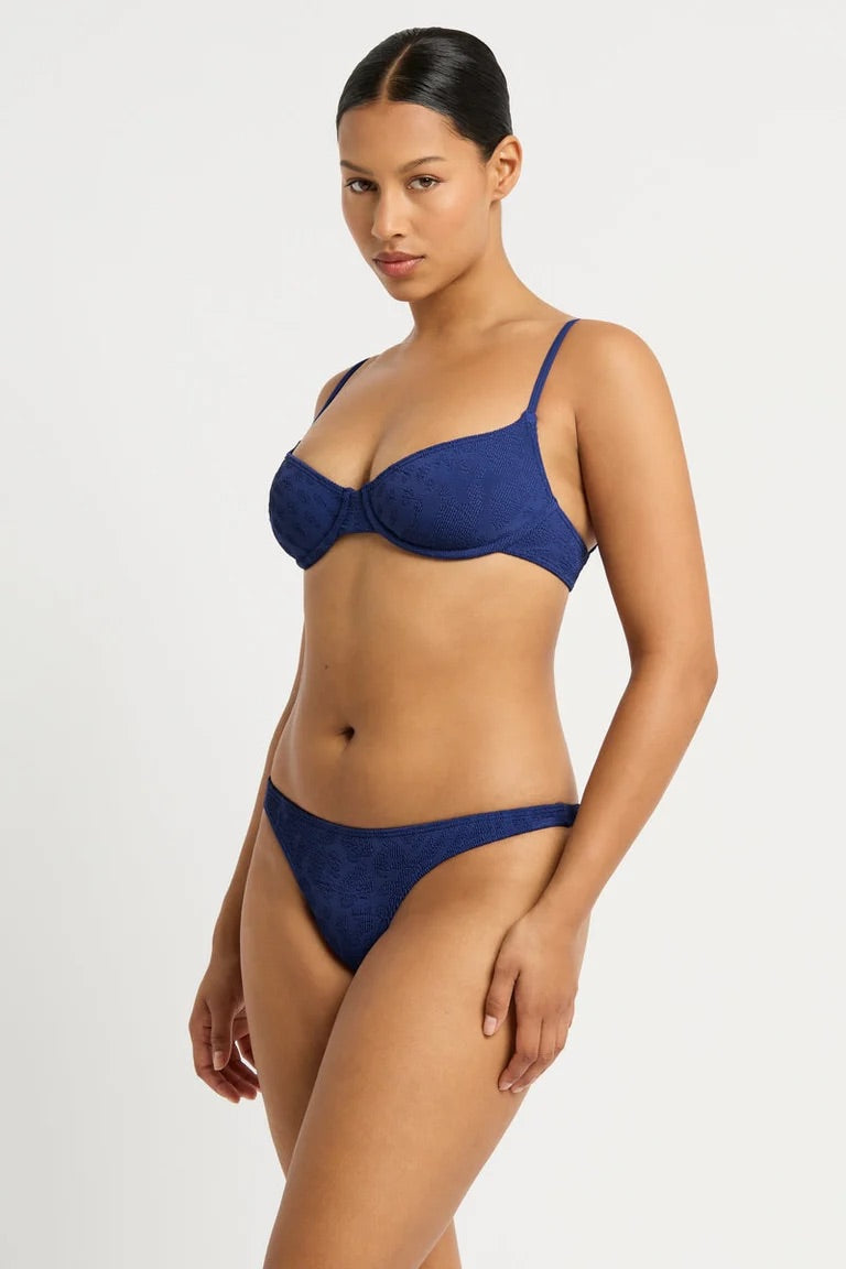 Vista Brief