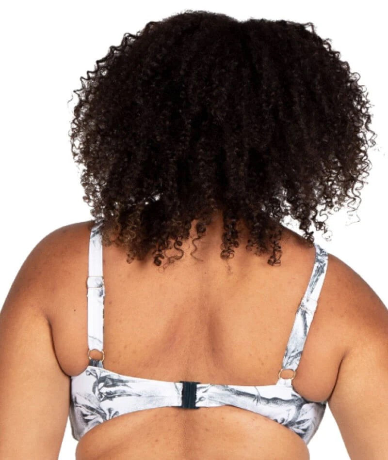 Delacroix Cross Front D-G Cup Bikini Top