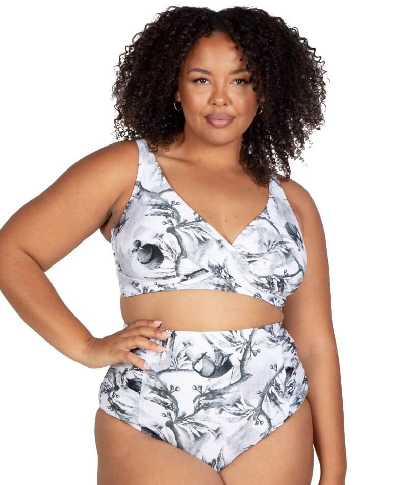 Delacroix Cross Front D-G Cup Bikini Top