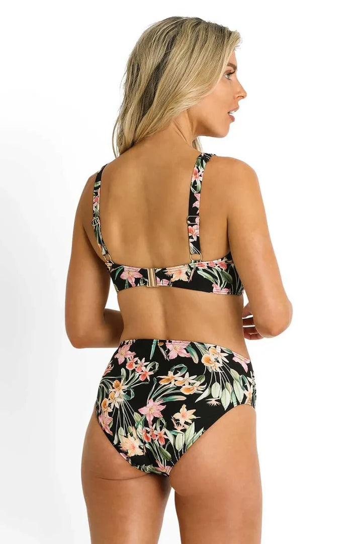 Camellia Ruched Mid Rise Pant