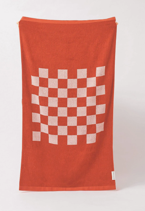 sunnylife LUXE GAMES TOWEL TERRACOTT