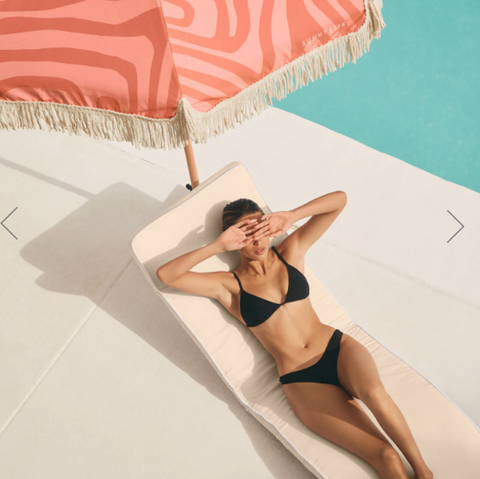sunnylife LUXE BEACH UMBREALL TERRACOTTA