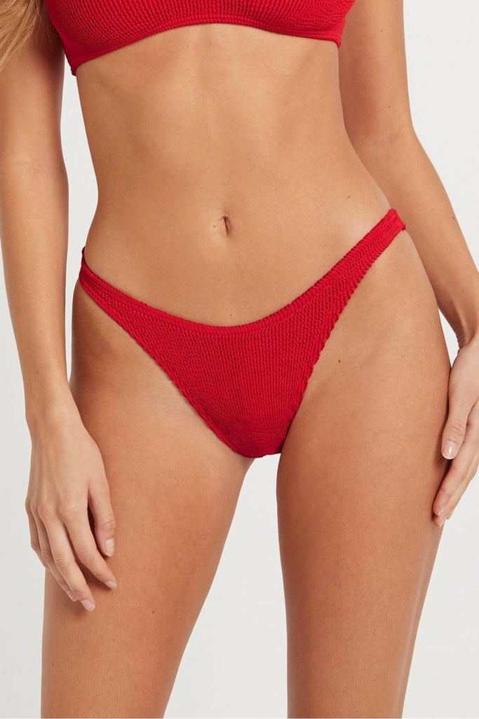 BOND-EYE CORE SCENE CORE SCENE BRIEF RED